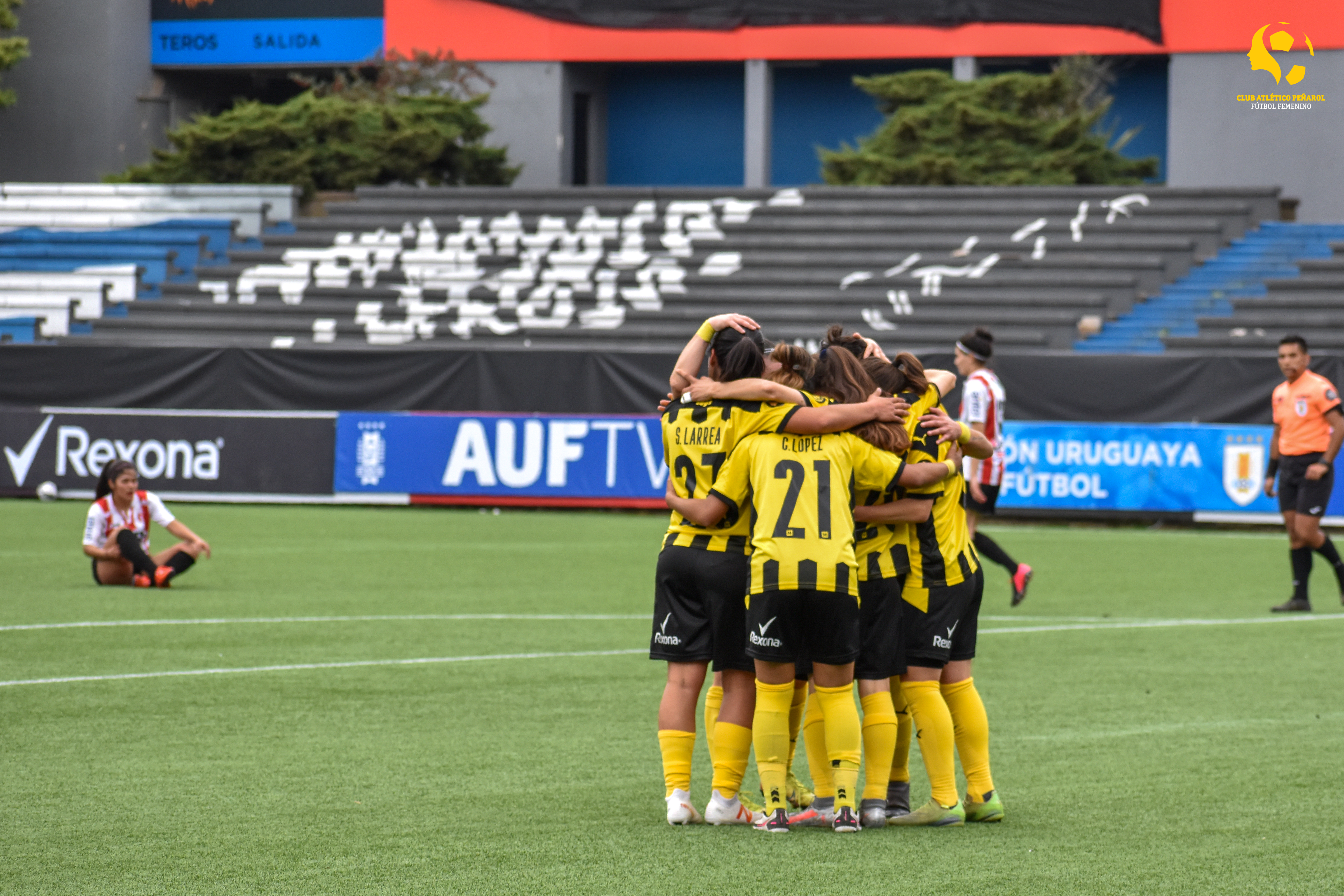 Fútbol Femenino  Peñarol 7-0 River Plate